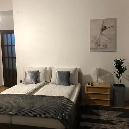 Apartament Basak 2 Deva Exterior foto